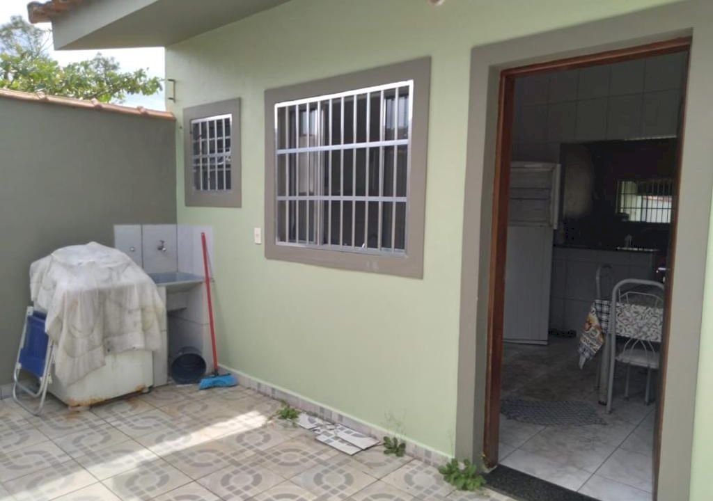 Imagem imóvel CASA LOTE INTEIRO A POUCOS METROS DA PRAIA CIBRATEL 2