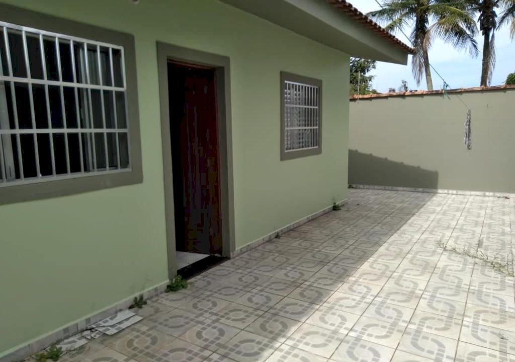 Imagem imóvel CASA LOTE INTEIRO A POUCOS METROS DA PRAIA CIBRATEL 2