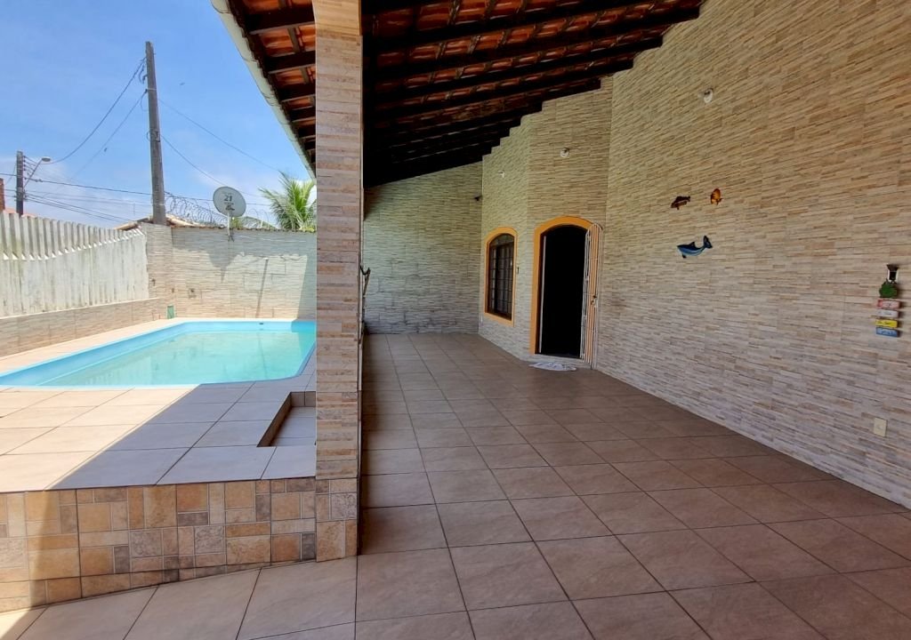 Imagem imóvel CASA MARAVILHOSA Á 300 METROS DA PRAIA