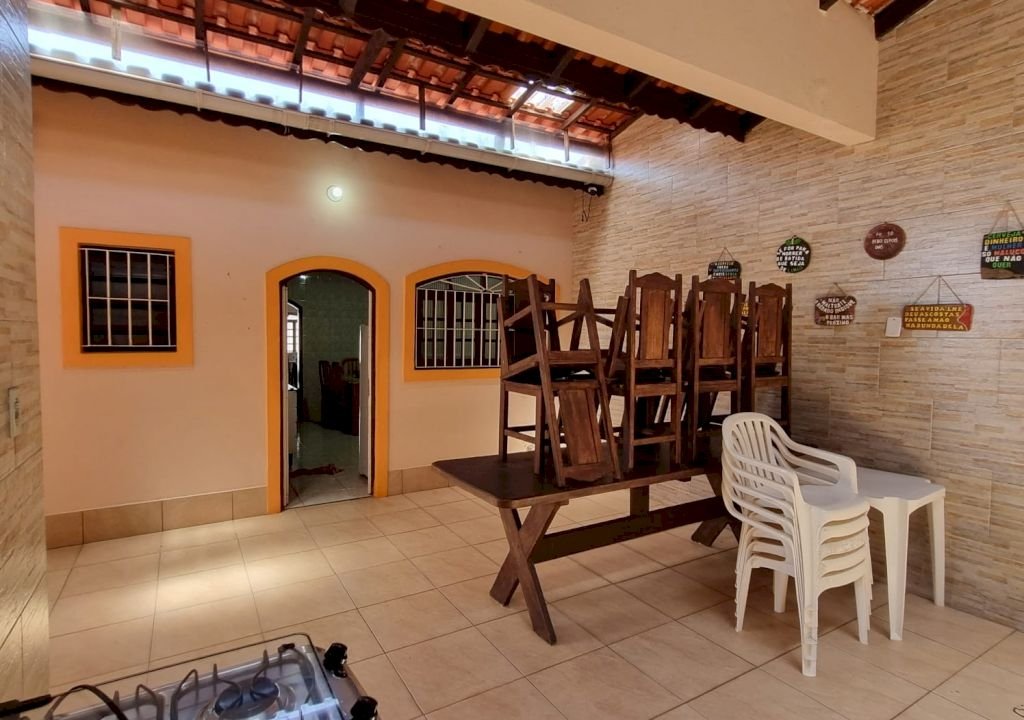 Imagem imóvel CASA MARAVILHOSA Á 300 METROS DA PRAIA