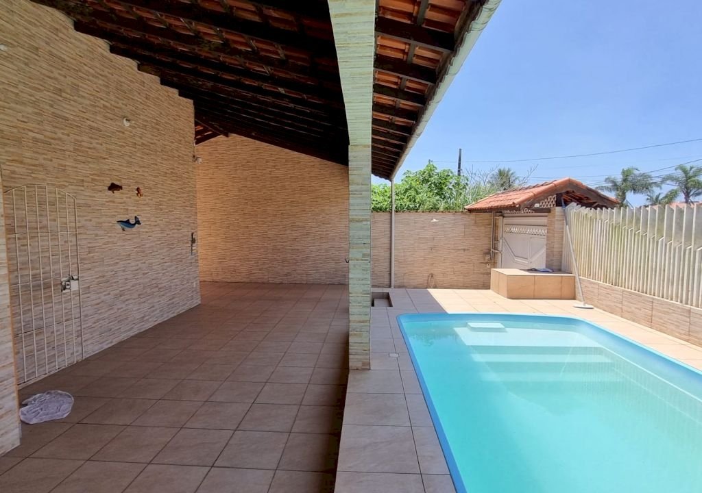 Imagem imóvel CASA MARAVILHOSA Á 300 METROS DA PRAIA