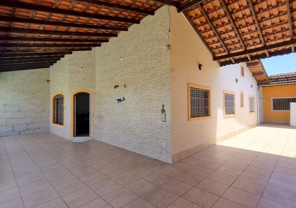 Imagem imóvel CASA MARAVILHOSA Á 300 METROS DA PRAIA