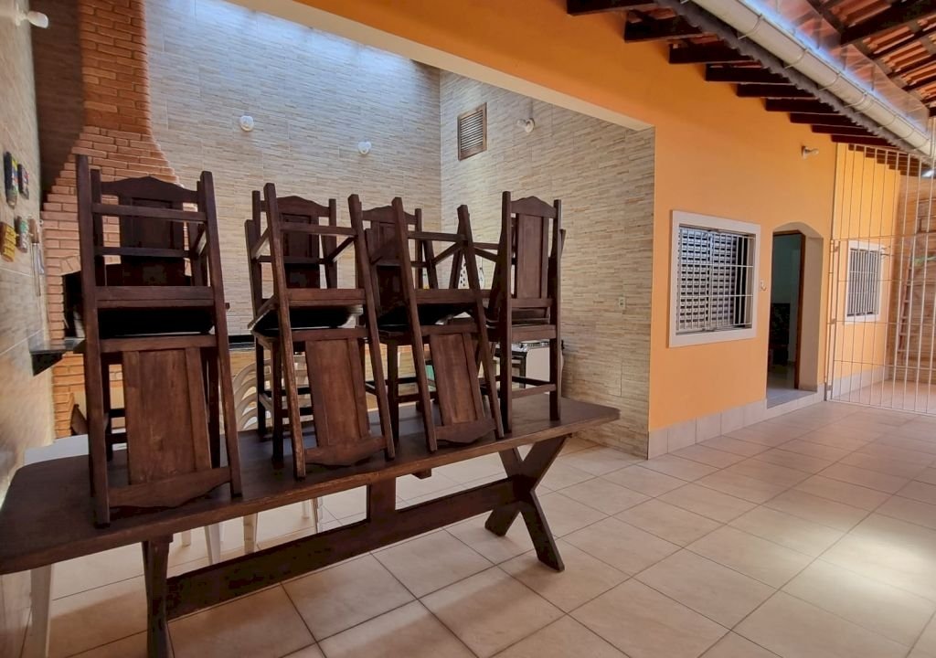Imagem imóvel CASA MARAVILHOSA Á 300 METROS DA PRAIA