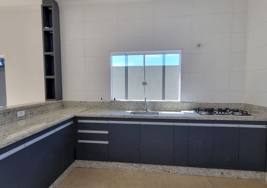 Imagem imóvel CASA 3 DORMITÓRIOS COM PISCINA E CHURRASQUEIRA