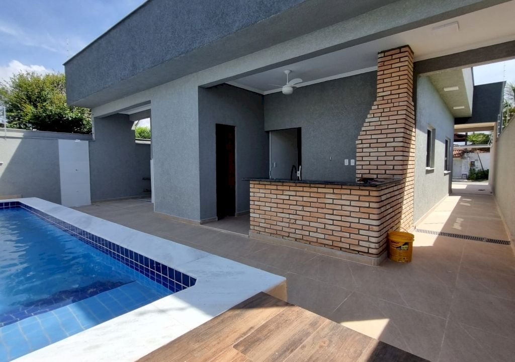 Imagem imóvel CASA 3 DORMITÓRIOS COM PISCINA E CHURRASQUEIRA