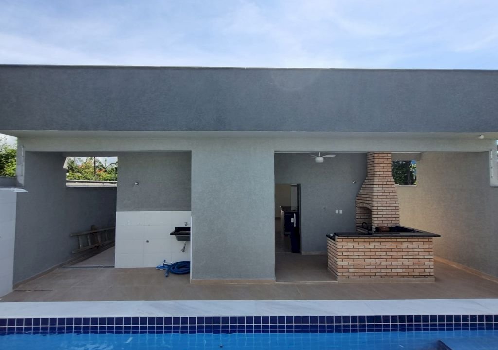 Imagem imóvel CASA 3 DORMITÓRIOS COM PISCINA E CHURRASQUEIRA