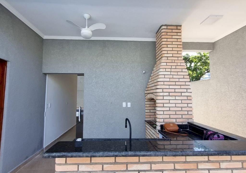 Imagem imóvel CASA 3 DORMITÓRIOS COM PISCINA E CHURRASQUEIRA