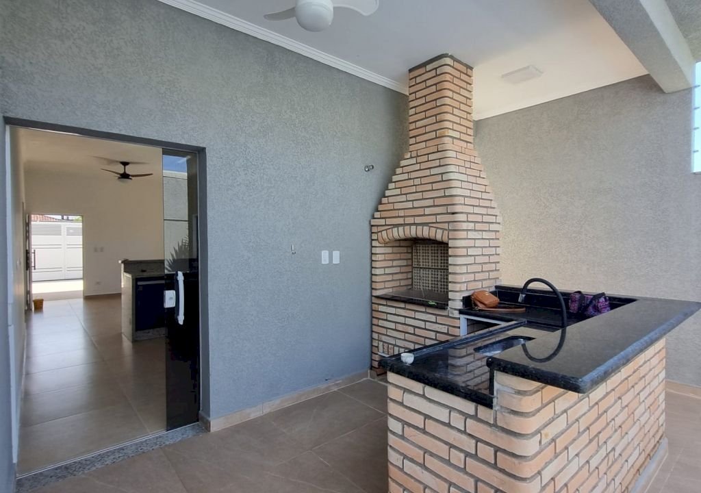 Imagem imóvel CASA 3 DORMITÓRIOS COM PISCINA E CHURRASQUEIRA