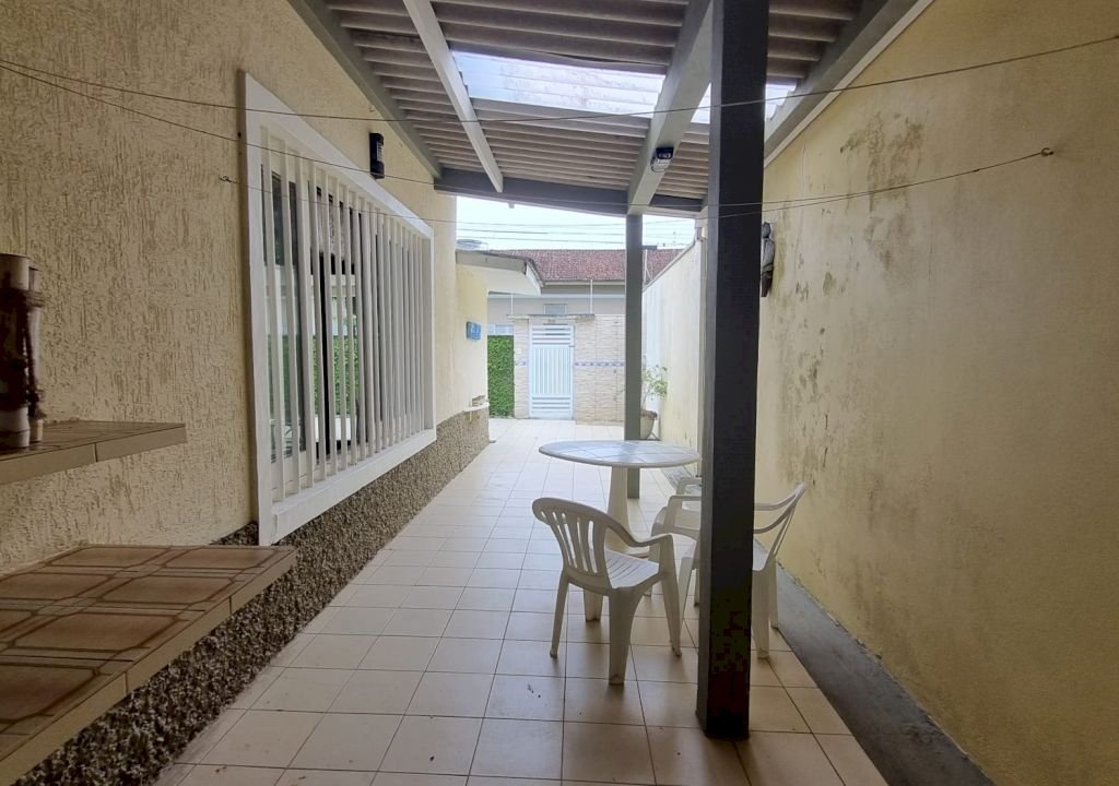 Imagem imóvel CASA COM 6 DORMITÓRIOS NO CIBRATEL
