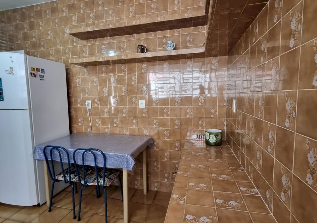 Imagem imóvel CASA COM 6 DORMITÓRIOS NO CIBRATEL