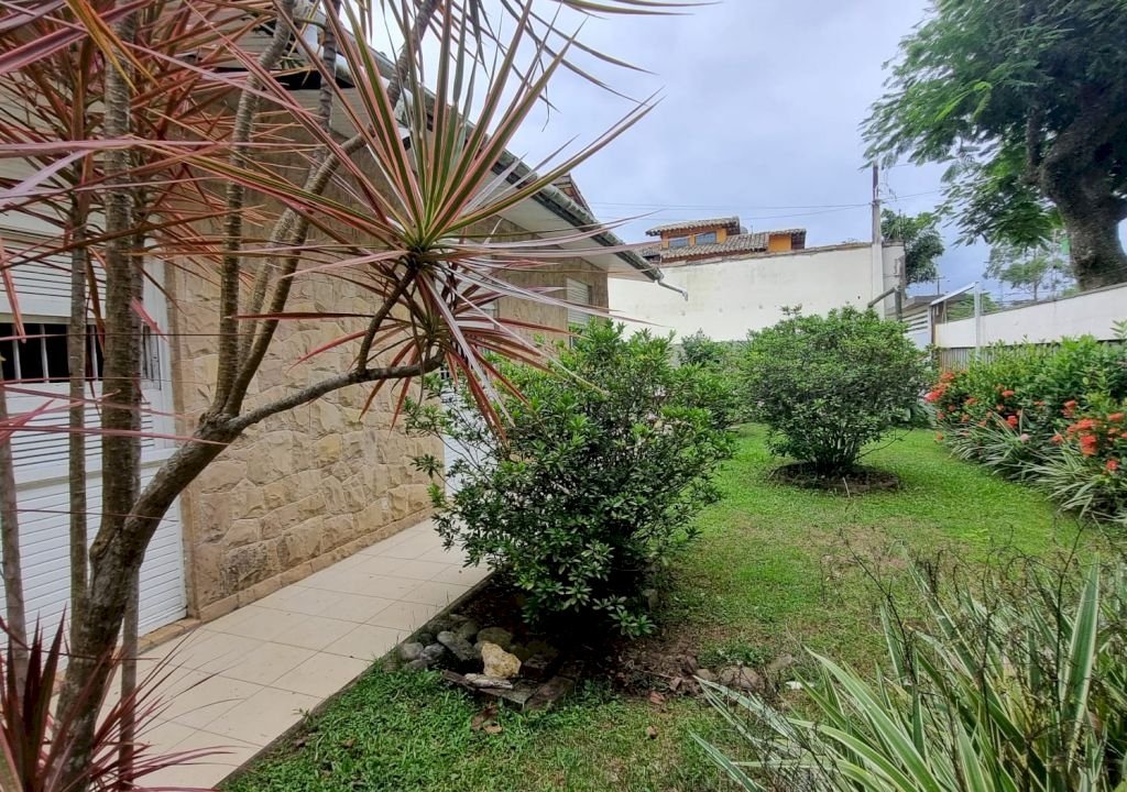 Imagem imóvel CASA COM 6 DORMITÓRIOS NO CIBRATEL