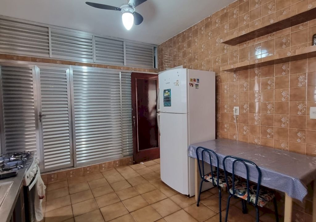 Imagem imóvel CASA COM 6 DORMITÓRIOS NO CIBRATEL