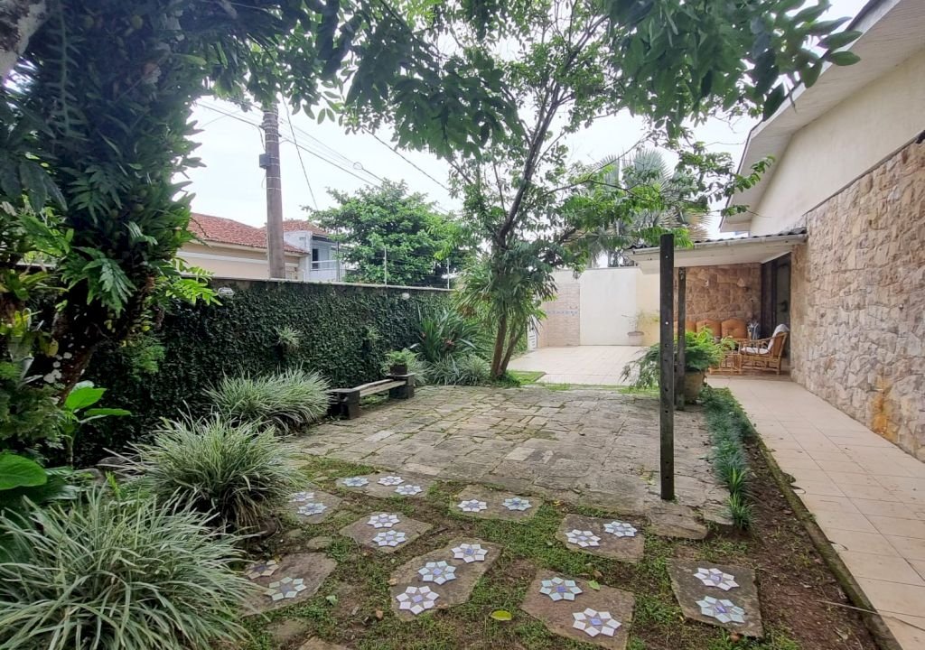 Imagem imóvel CASA COM 6 DORMITÓRIOS NO CIBRATEL