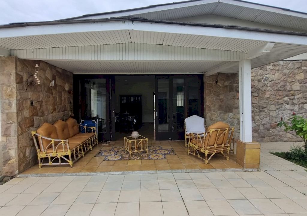 Imagem imóvel CASA COM 6 DORMITÓRIOS NO CIBRATEL