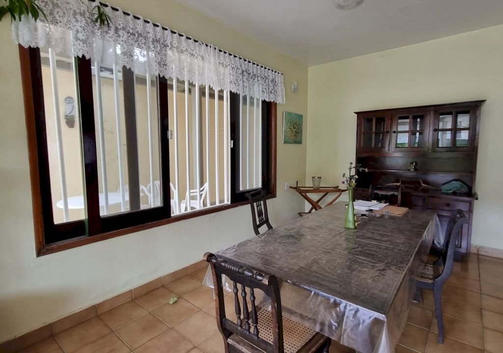 Imagem imóvel CASA COM 6 DORMITÓRIOS NO CIBRATEL