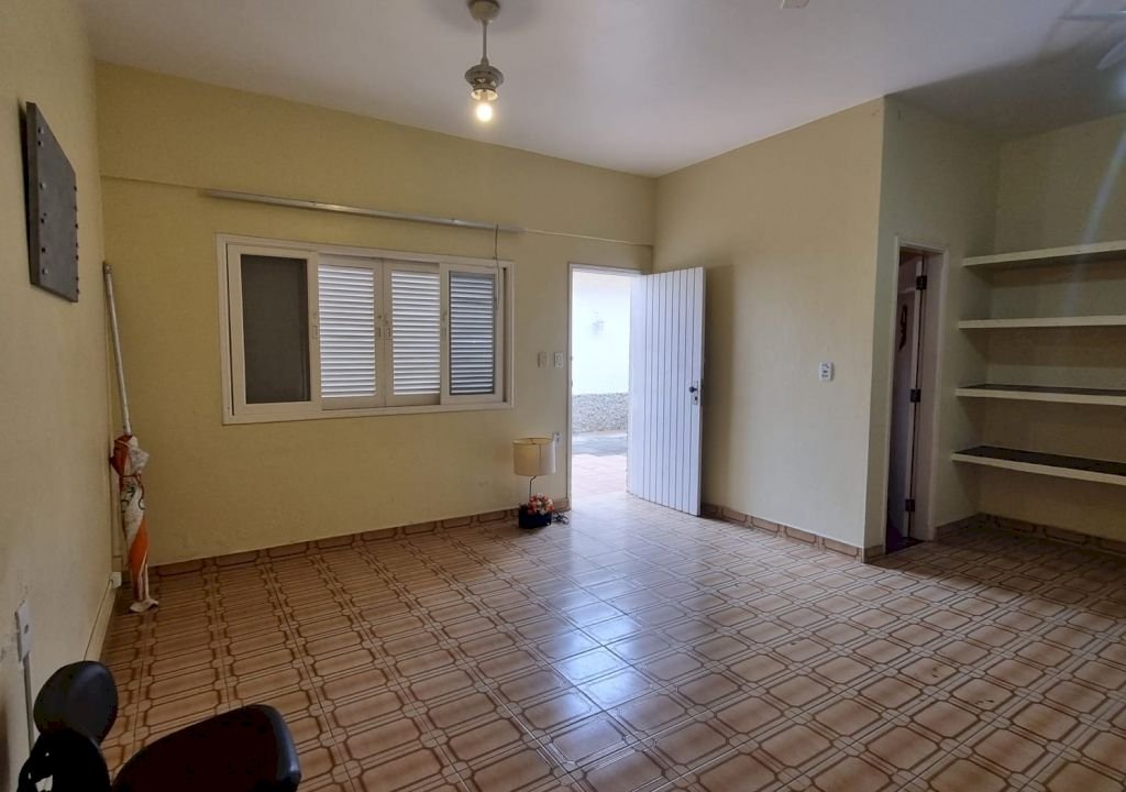 Imagem imóvel CASA COM 6 DORMITÓRIOS NO CIBRATEL
