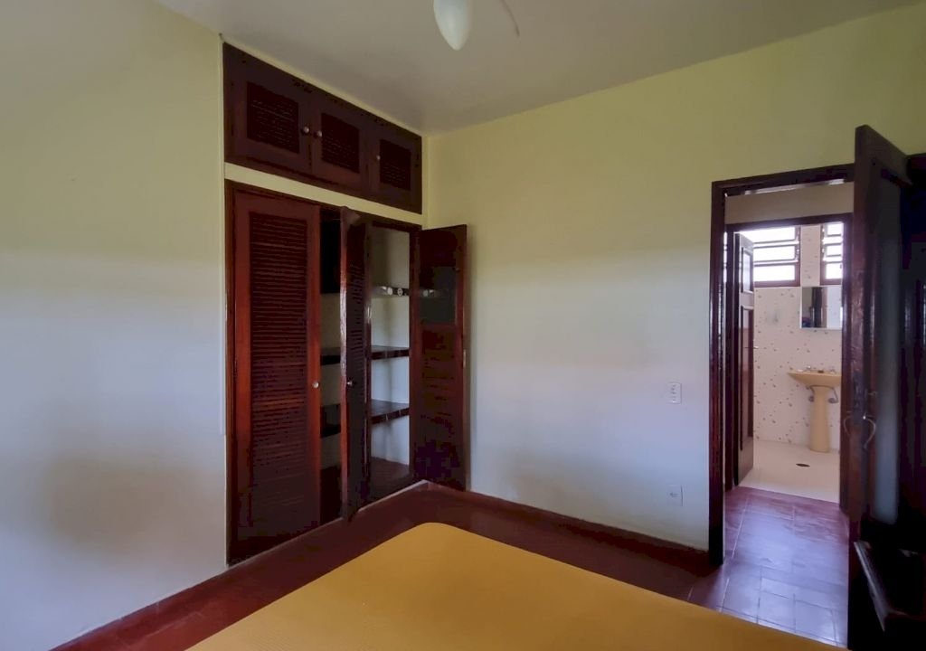 Imagem imóvel CASA COM 6 DORMITÓRIOS NO CIBRATEL