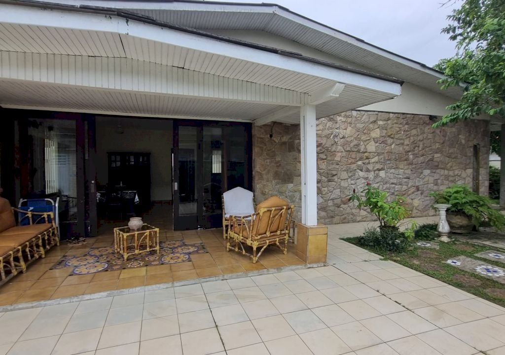 Imagem imóvel CASA COM 6 DORMITÓRIOS NO CIBRATEL