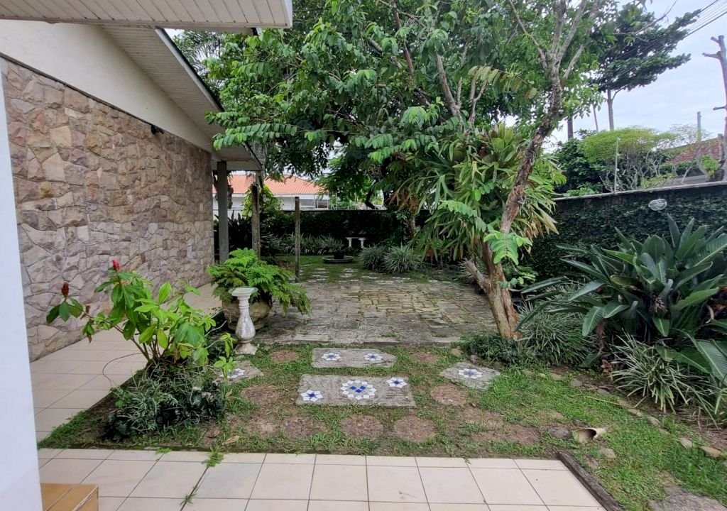 Imagem imóvel CASA COM 6 DORMITÓRIOS NO CIBRATEL