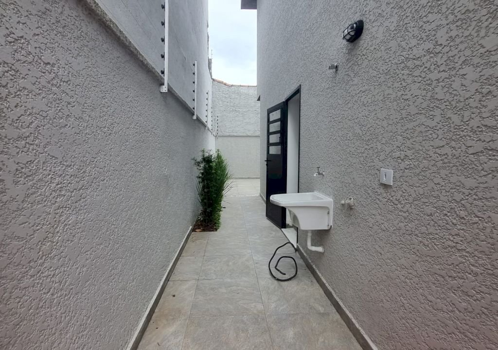 Imagem imóvel sobrado em condomínio fechado