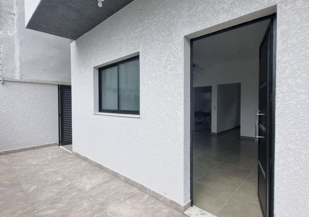 Imagem imóvel sobrado em condomínio fechado