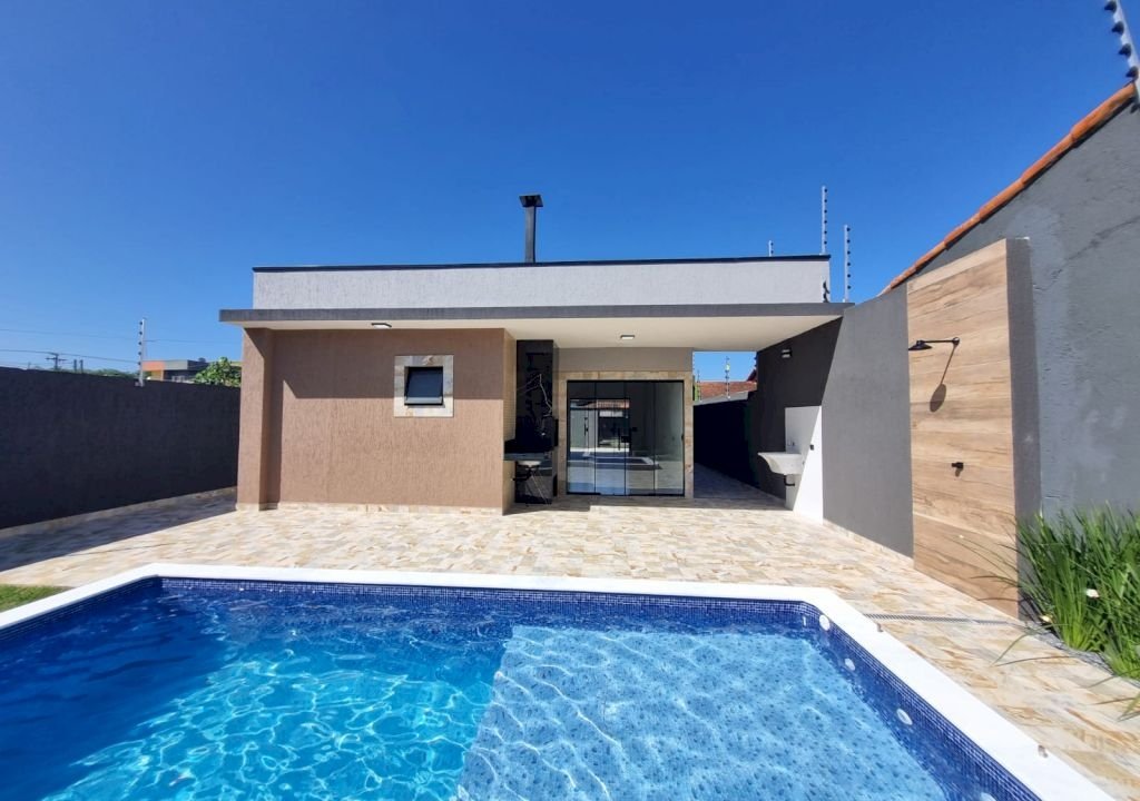 Imagem imóvel CASA TERRÉA COM 3 DORMITÓRIOS PISCINA CHURRASQUEIRA