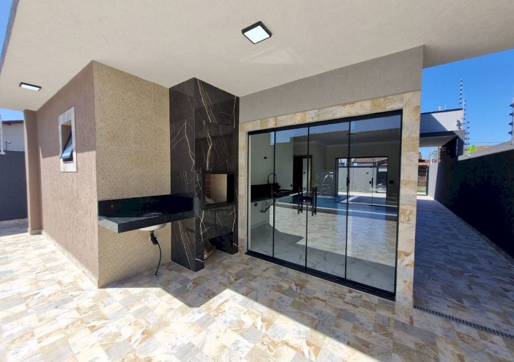 Imagem imóvel CASA TERRÉA COM 3 DORMITÓRIOS PISCINA CHURRASQUEIRA