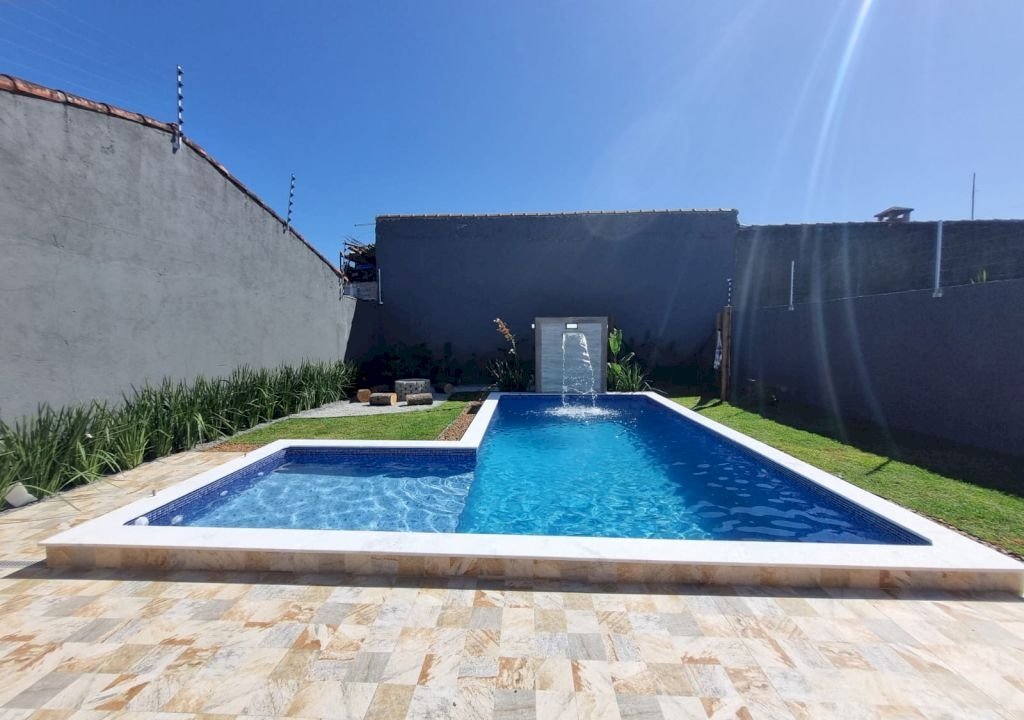 Imagem imóvel CASA TERRÉA COM 3 DORMITÓRIOS PISCINA CHURRASQUEIRA