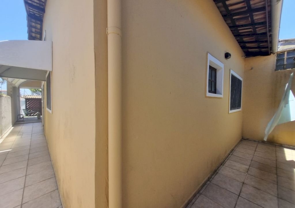 Imagem imóvel Casa térrea 2 dormitórios a 100 metros do mar