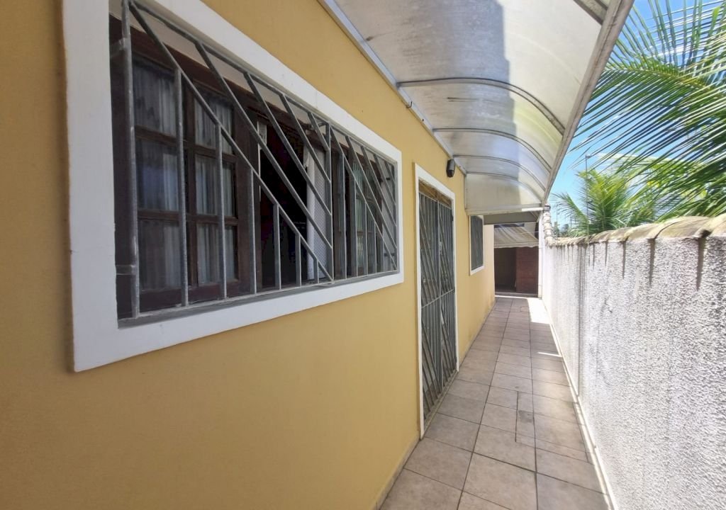 Imagem imóvel Casa térrea 2 dormitórios a 100 metros do mar