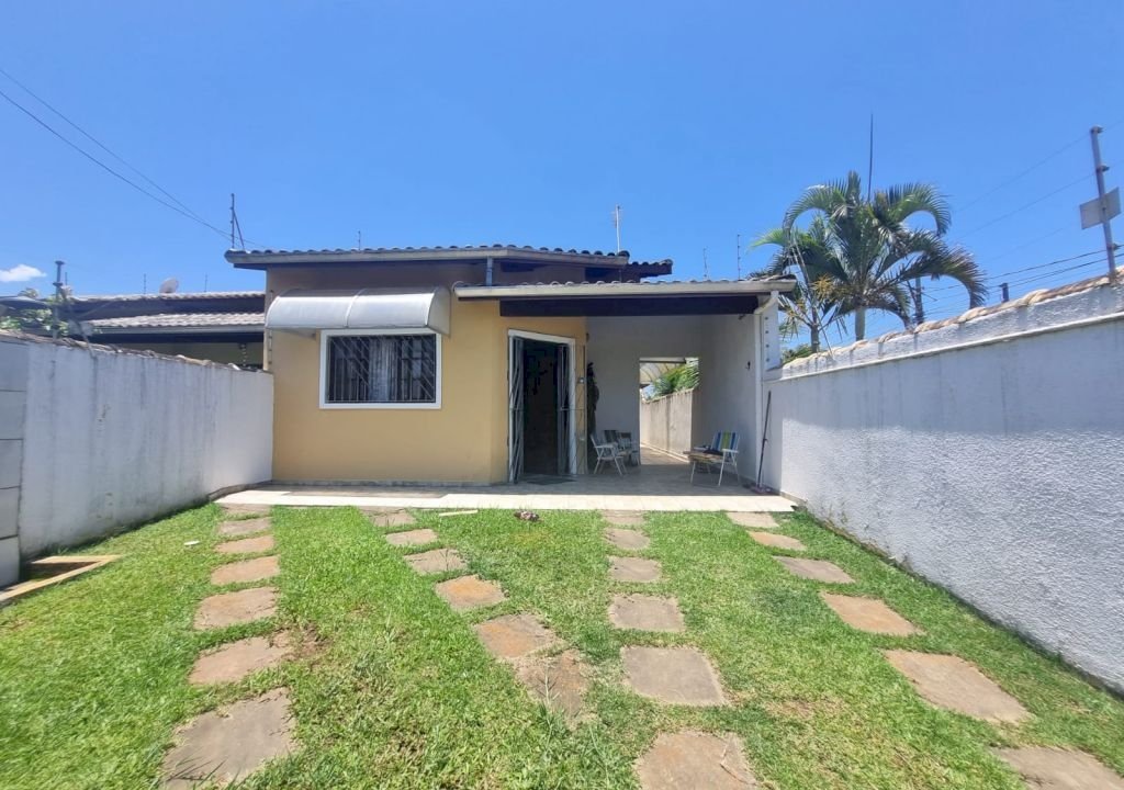 Imagem imóvel Casa térrea 2 dormitórios a 100 metros do mar