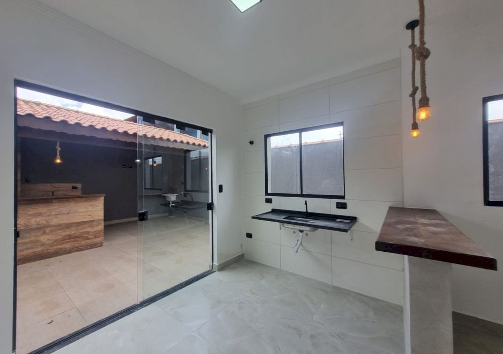Imagem imóvel CASA TERRÉA 2 DORMITÓRIOS C/ 1 Suíte