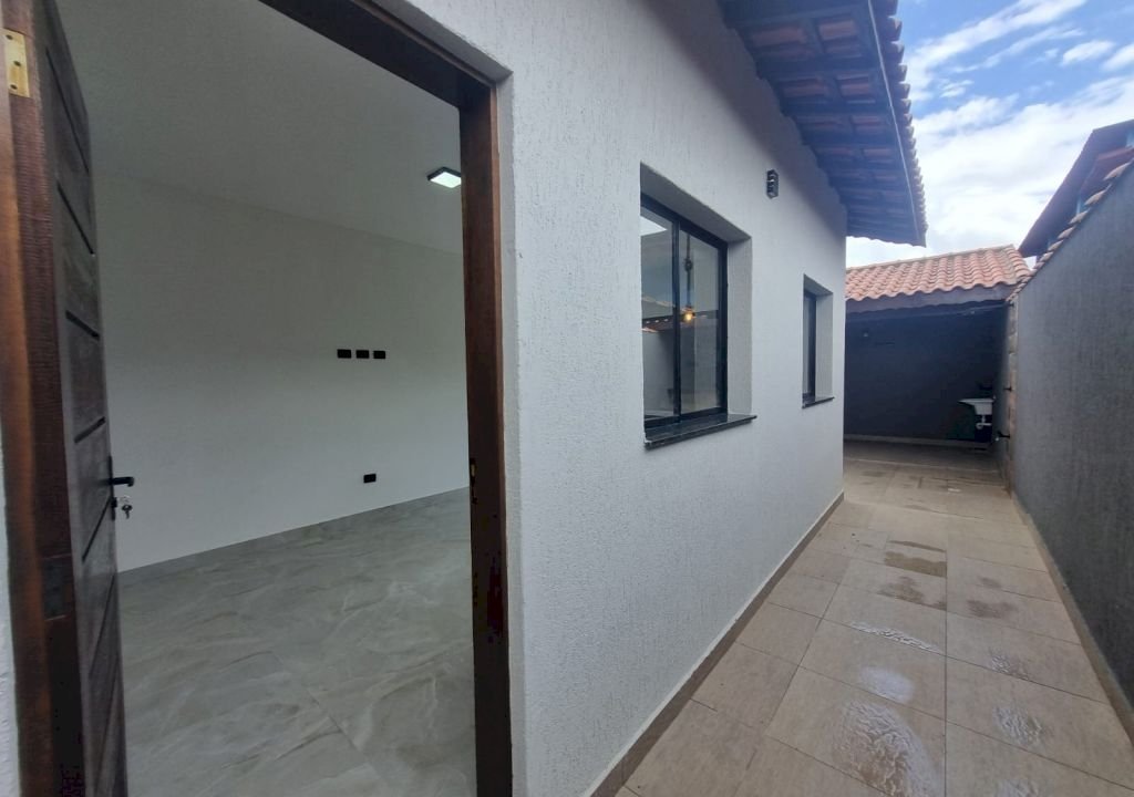 Imagem imóvel CASA TERRÉA 2 DORMITÓRIOS C/ 1 Suíte