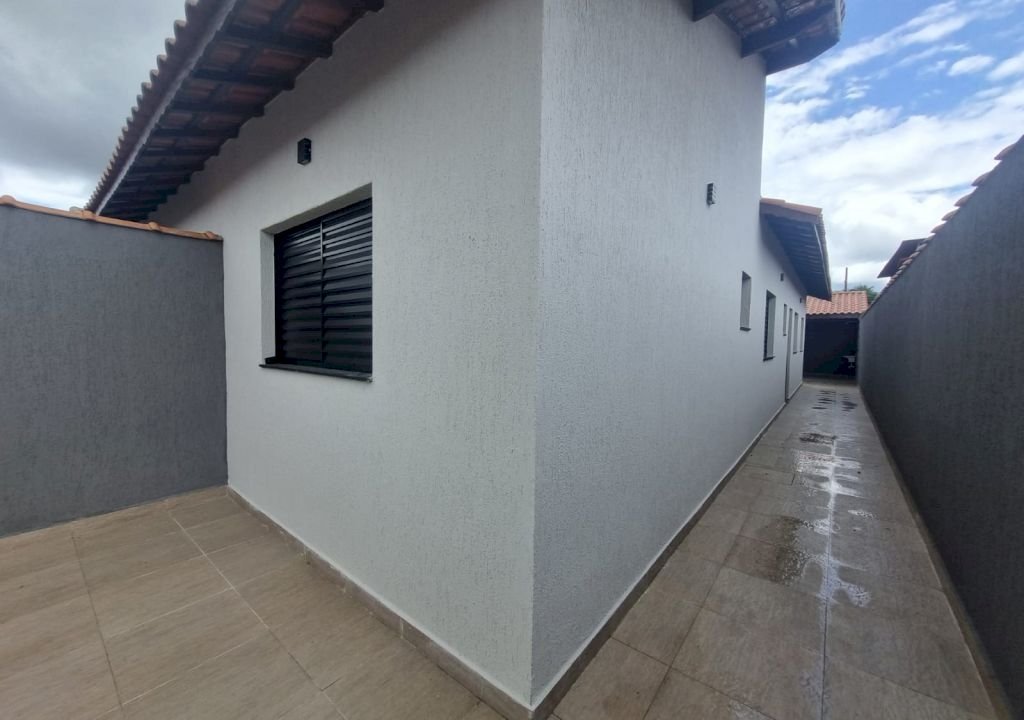 Imagem imóvel CASA TERRÉA 2 DORMITÓRIOS C/ 1 Suíte