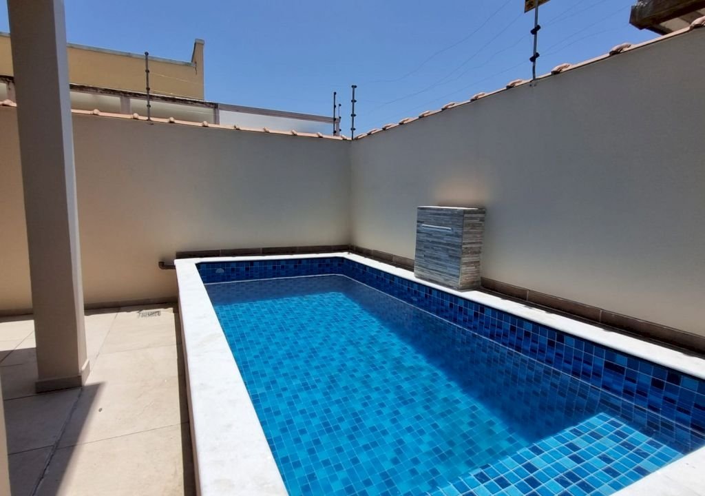 Imagem imóvel SOBRADO EM CONDOMINIO FECHADO- RETA DA PRAIA
