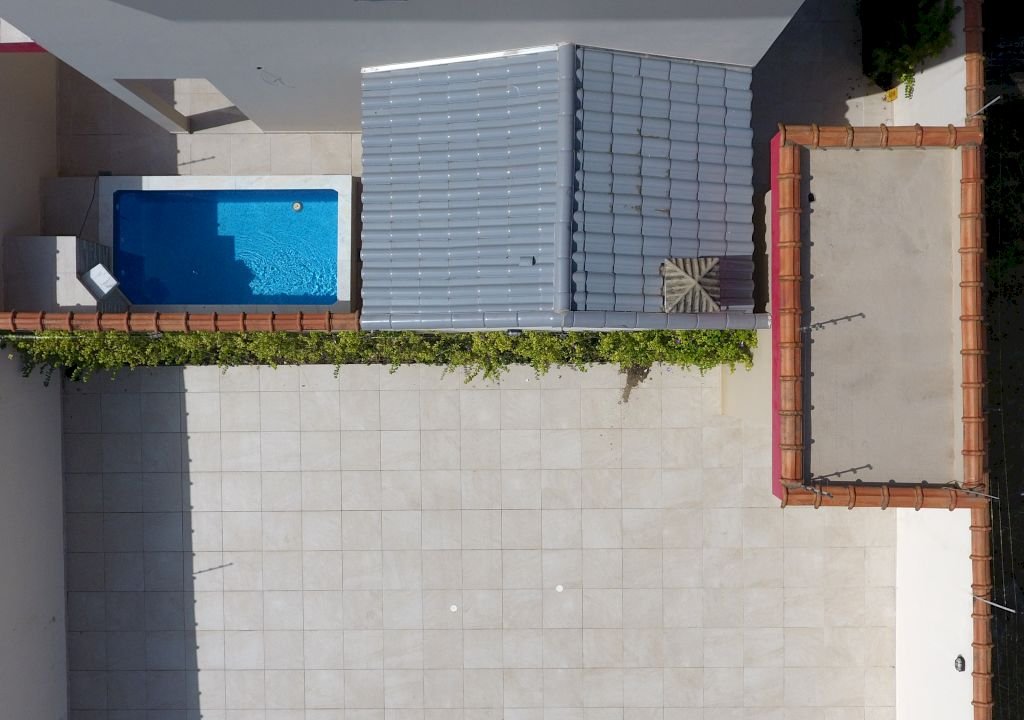 Imagem imóvel SOBRADO EM CONDOMINIO FECHADO- RETA DA PRAIA
