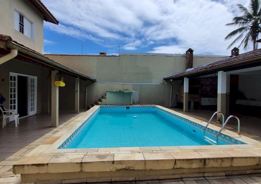 Imagem imóvel SOBRADO COM 4 DORMS PISCINA EM ALVENARIA