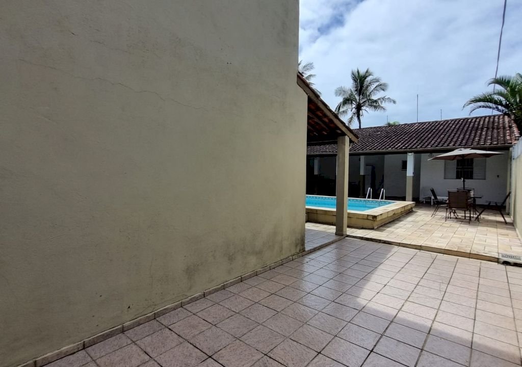 Imagem imóvel SOBRADO COM 4 DORMS PISCINA EM ALVENARIA