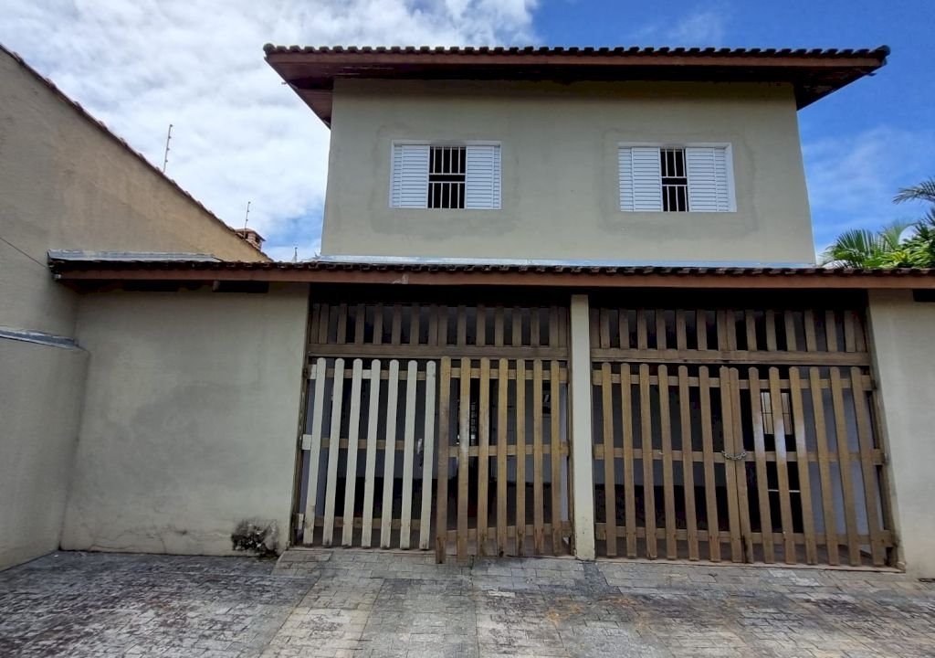 Imagem imóvel SOBRADO COM 4 DORMS PISCINA EM ALVENARIA