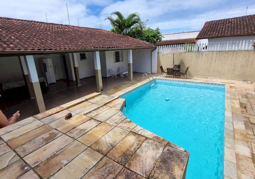 Imagem imóvel SOBRADO COM 4 DORMS PISCINA EM ALVENARIA