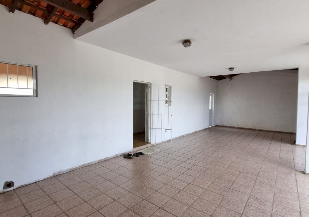 Imagem imóvel SOBRADO COM 4 DORMS PISCINA EM ALVENARIA