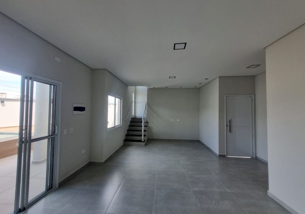 Imagem imóvel SOBRADO 4 DORMS COM PISCINA