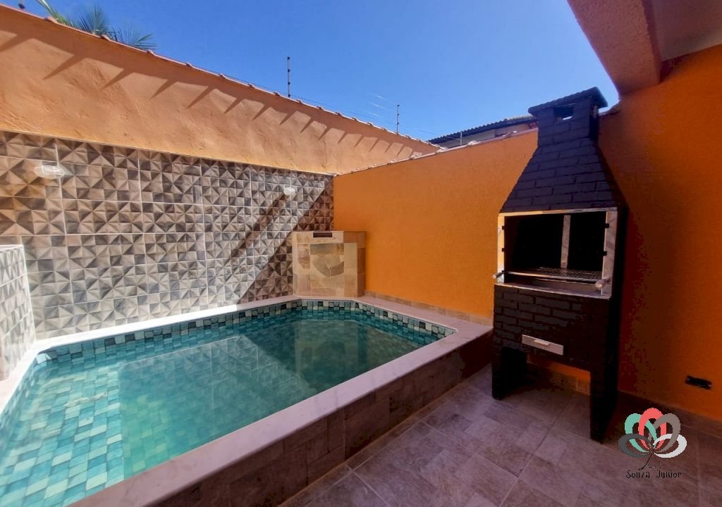 Imagem imóvel Sobrado 2 dormitórios com piscina individual